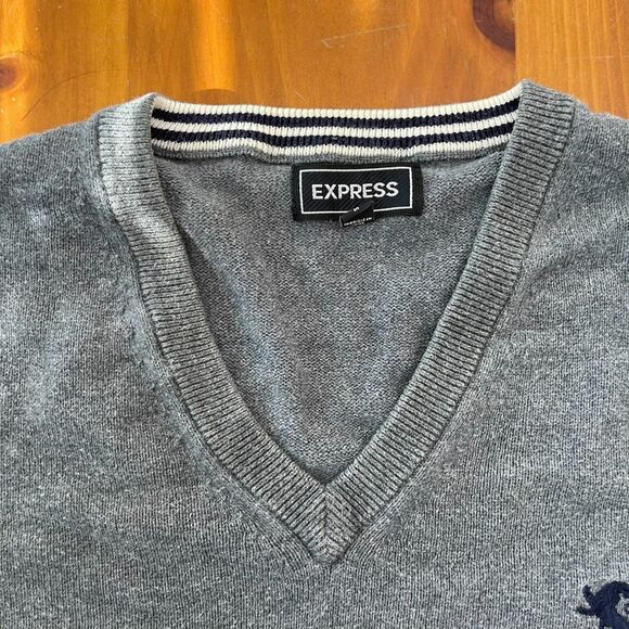 Express Grey V Neck Sweater Mens Medium Cotton - Picture 5 of 7